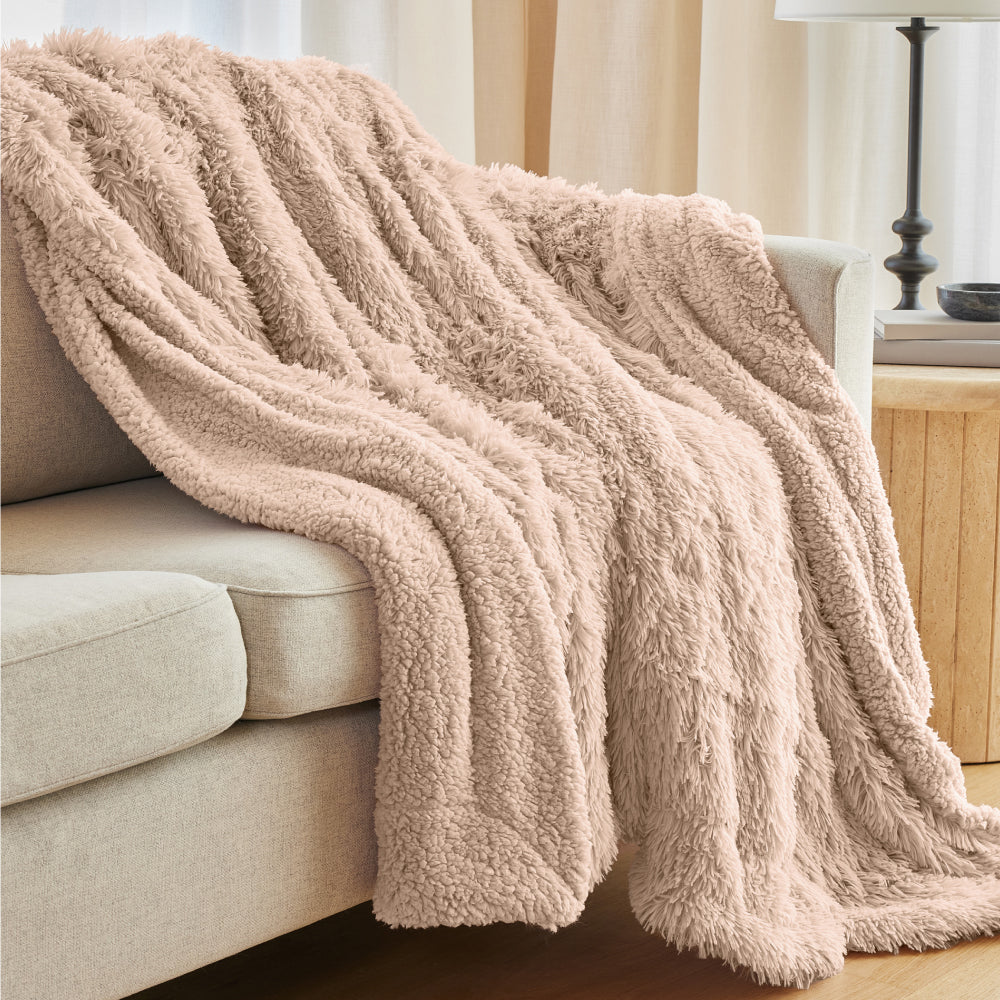 The Connecticut Home Company Throw Blanket – Gorilla Grip